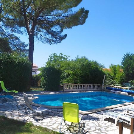 Villa les Palmiers - Aux Portes d'Alès Saint Julien Les Rosiers Esterno foto